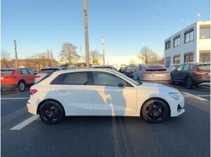 Audi A3 Sportback (8YF)