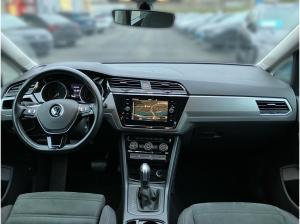 Volkswagen Touran Comfortline 1.5TSI DSG/ 7Sitze, Navi, AHK