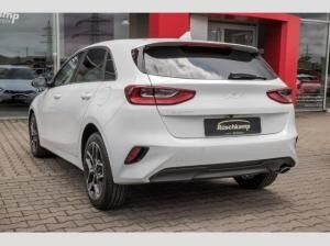 Kia Ceed Ultimate Automatik Navi SHZ PDC  vo+hi
