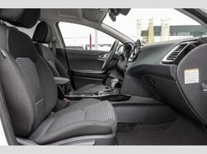 Kia Ceed Ultimate Automatik Navi SHZ PDC  vo+hi