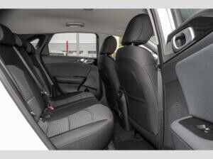 Kia Ceed Ultimate Automatik Navi SHZ PDC  vo+hi