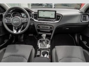 Kia Ceed Ultimate Automatik Navi SHZ PDC  vo+hi