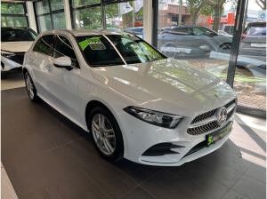 Mercedes-Benz A250e AMG Line Navi StandH Kam LED Ambiente