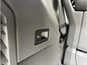 Volkswagen Multivan Multivan Life 2.0 TDI AHK/Matrix/Nav/IDA/ACC/18"