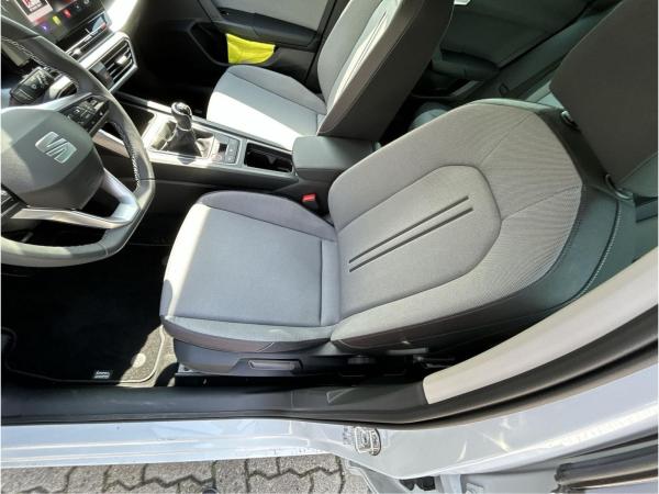 Seat Leon Sportstourer 2.0 TDI Style Navi LED SHZ