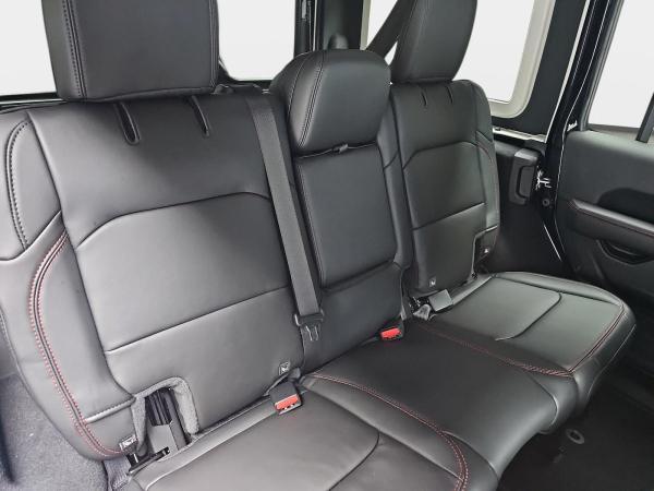 Jeep Wrangler JL 2.0 T-GDI 4WD RUBICON MJ25