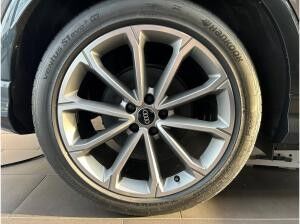 Audi Q4 e-tron Q4 45 e-tron quattro S Line,matrix,360,LM