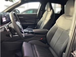 Audi Q3 SUV e-hybrid S tronic S Line,Kam.,ACC