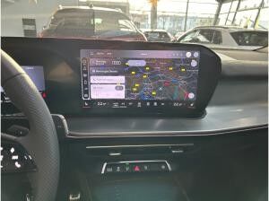 Audi Q3 SUV e-hybrid S tronic S Line,Kam.,ACC