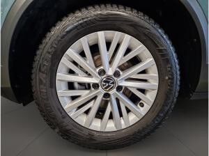 Volkswagen T-Roc 1.5 TSI Life 2xKlima ACC AUT DynLicht LED