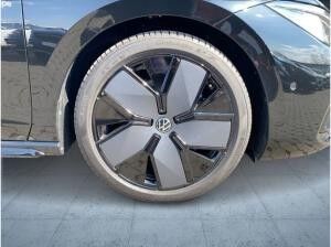 Volkswagen Passat Variant R-Line 2.0 TDI 4M StHz/AHK/Pano/Matrix