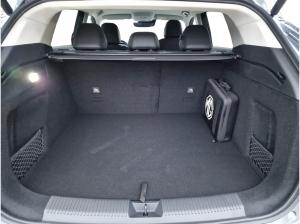 MG HS 1.5 PHEV Luxury SpurH PANO ACC 360° LED