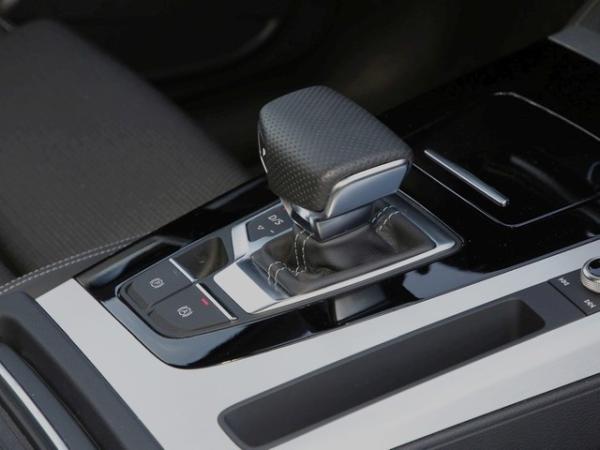 Audi Q5 50 TFSI e Q S line 20"|MATRIX|OPTIK-PKT|AHK|