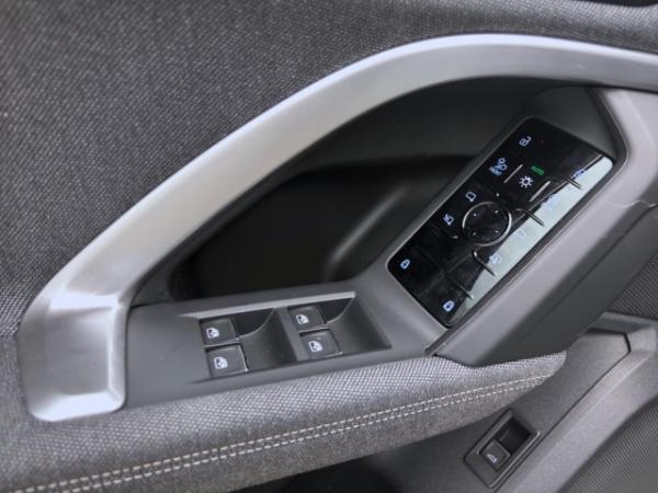 Audi Q5 TDI Q S LINE AHK MATRIX LM20 NAVI+ KLIMA