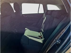 Skoda Octavia Combi 2.0 TDI Selection DSG LED AHK