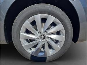 Skoda Octavia Combi 2.0 TDI Selection DSG LED AHK