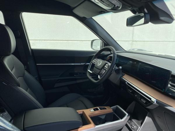 KGM Torres TORRES 1.5 T-GDI 2WD AT ESSENTIAL ACC TOTWASS ALU18 LEDR SHZ KEYL