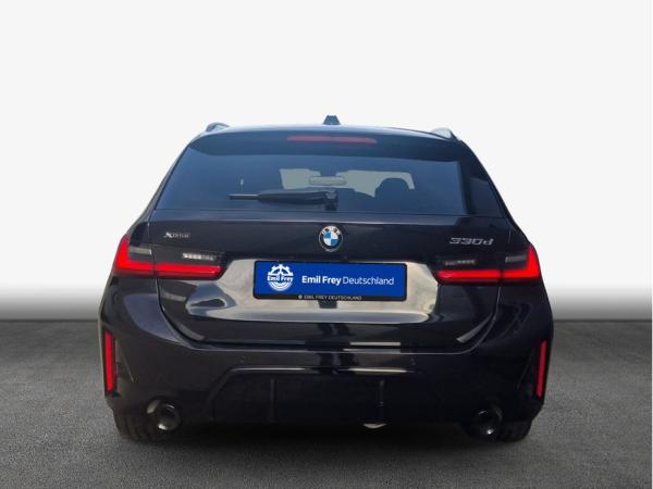 BMW 330 330d Touring xDrive Aut. , 5-türig (Diesel)