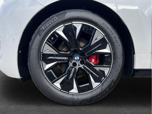 BMW ix iX xDrive45 , 5-türig (Strom)