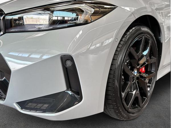 BMW 320 320i xDrive Aut. , 4-türig