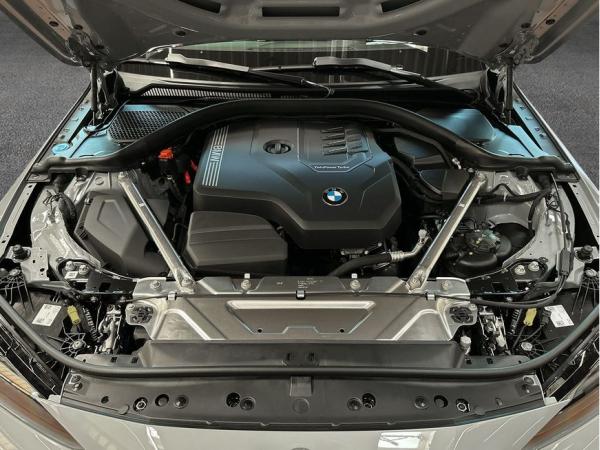 BMW 420 420i Cabrio , 2-türig