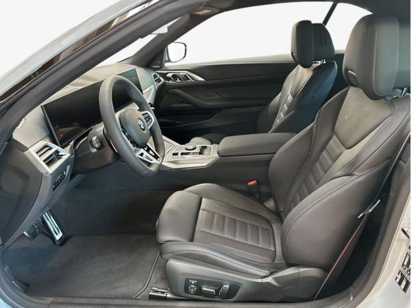 BMW 420 420i Cabrio , 2-türig