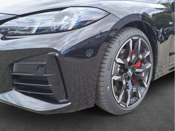 BMW 420 420i Cabrio , 2-türig