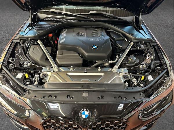 BMW 420 420i Cabrio , 2-türig