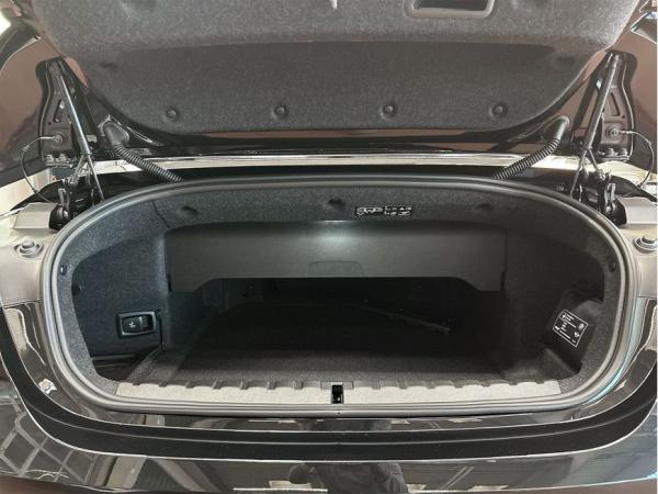 BMW 420 420i Cabrio , 2-türig