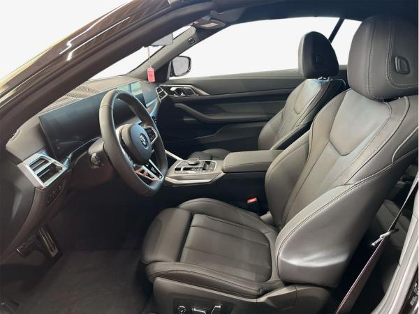 BMW 420 420i Cabrio , 2-türig