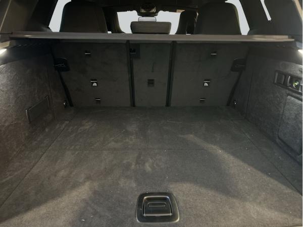 BMW ix iX xDrive60 , 5-türig (Strom)