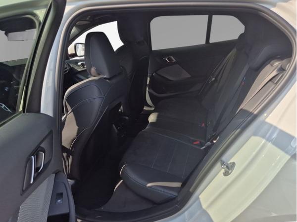 BMW 118 118d Aut. , 5-türig (Diesel)