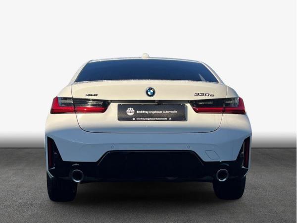 BMW 330 330e xDrive Aut. , 4-türig
