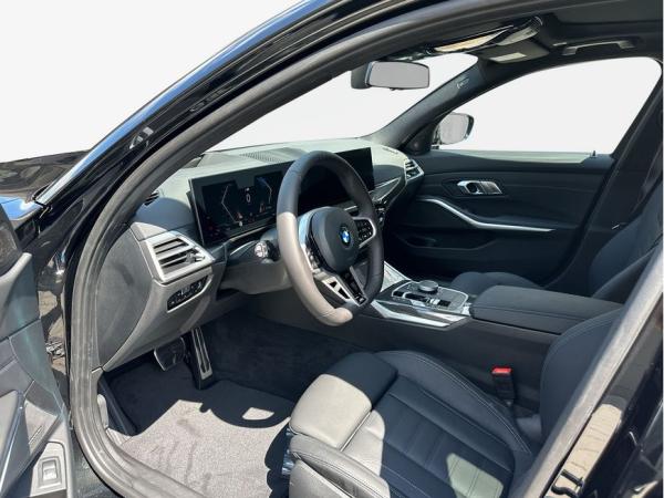 BMW 320 320d Touring xDrive Aut. , 5-türig (Diesel)