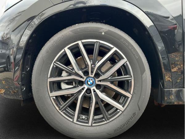 BMW iX1 xDrive30 M Sportpaket , 5-türig (Strom)