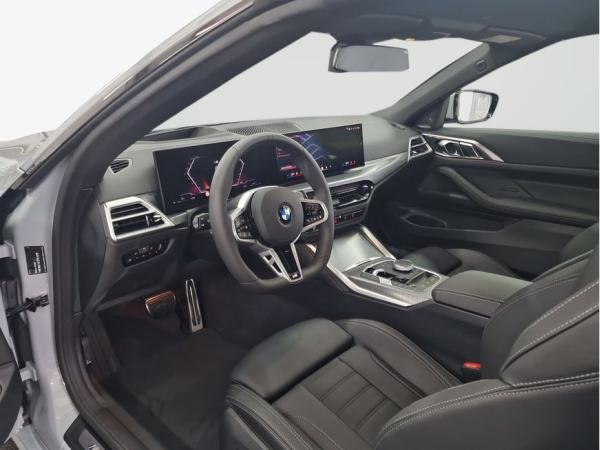 BMW 420 420i Cabrio , 2-türig
