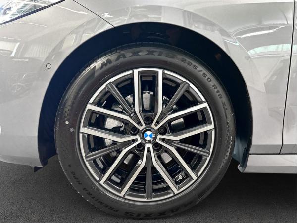 BMW 220 220i Active Tourer Aut. , 5-türig