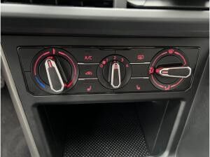 Volkswagen Polo 1.0 TSI DSG+NAVI+CARPLAY+SHZ+KLIMA+PDC