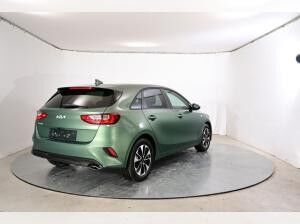 Kia Ceed SILVER 1.5 T-GDi 7-Gang-DCT