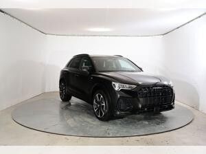Audi Q3 S line 40 TFSI 7-Gang tronic quattro 2.0 Allrad Audi Q3 S line 40 TFSI 7-Gang tronic quattro 2.0 Allrad