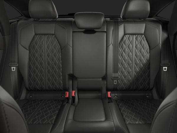 Audi Q5 Sportback TDI qu. S tr. Luft PANO 21 HUD AHK