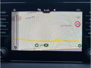 Skoda Karoq Tour 1.5 TSI *NAVI*TRAVEL*AHK*RFK*SHZ*