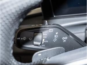 Volkswagen T-Roc R-Line 1.5 l eTSI DSG *BIS 31.12.*🏷️ Volkswagen T-Roc R-Line 1.5 l eTSI DSG *BIS 31.12.*🏷️