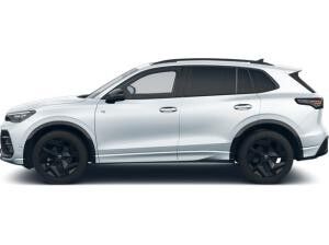 Volkswagen Tiguan R-Line PRIVAT SOFORT VERFÜGBAR STANDORT FÜRTH MIT WINTERRÄDER Volkswagen Tiguan R-Line PRIVAT SOFORT VERFÜGBAR STANDORT FÜRTH MIT WINTERRÄDER