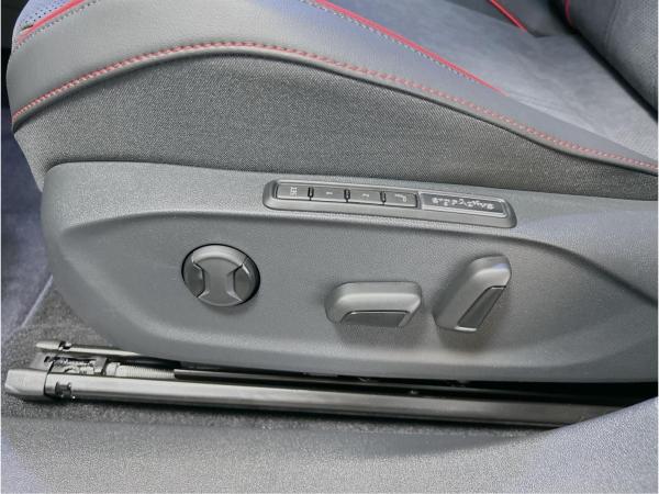 Volkswagen ID.7 GTX Tourer 86 kWh 4Motion CarPlay Matrix