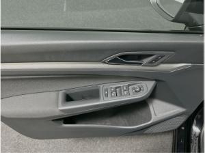 Volkswagen Golf VIII Lim. 2.0 TDI Life Fahrschulauto