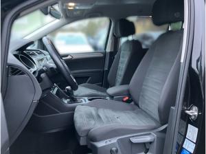Volkswagen Touran Comfortline 1.5TSI DSG/ 7Sitze, Navi, AHK