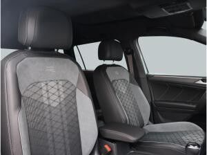 Volkswagen Tiguan Allspace 2.0TSI R-LINE +AHK+7 SITZE