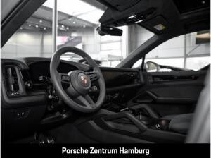 Porsche Cayenne GTS Panorama Head-Up Display