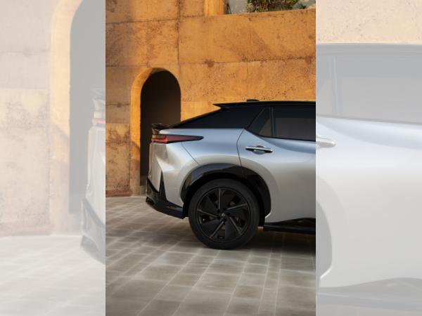 Lexus RZ 550e F Sport Gewerbeleasing Lexus RZ 550e F Sport Gewerbeleasing